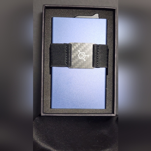 CODE 118 Wallet - Picture 1 of 2